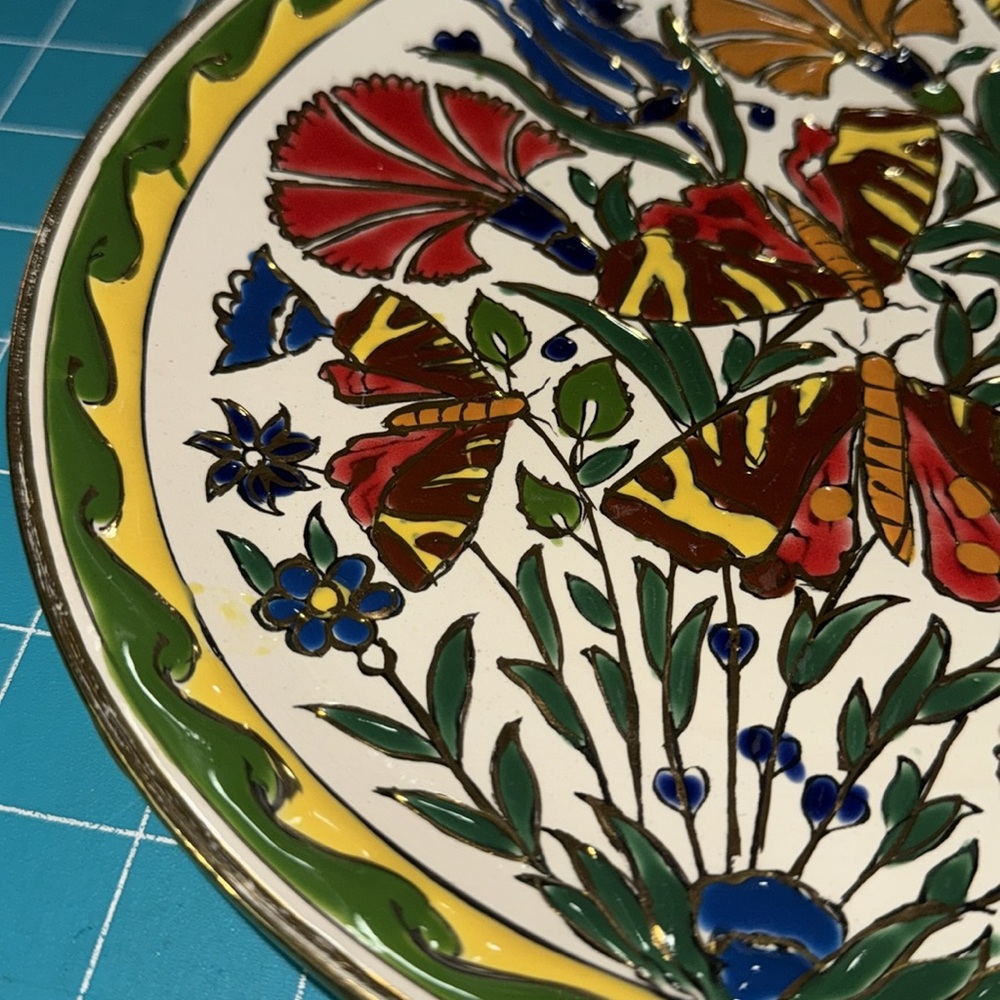 Manousakis Keramik Hand Made Greece Decorative Butterfly and Flowers Plate 9.5” - Picture 2 of 9